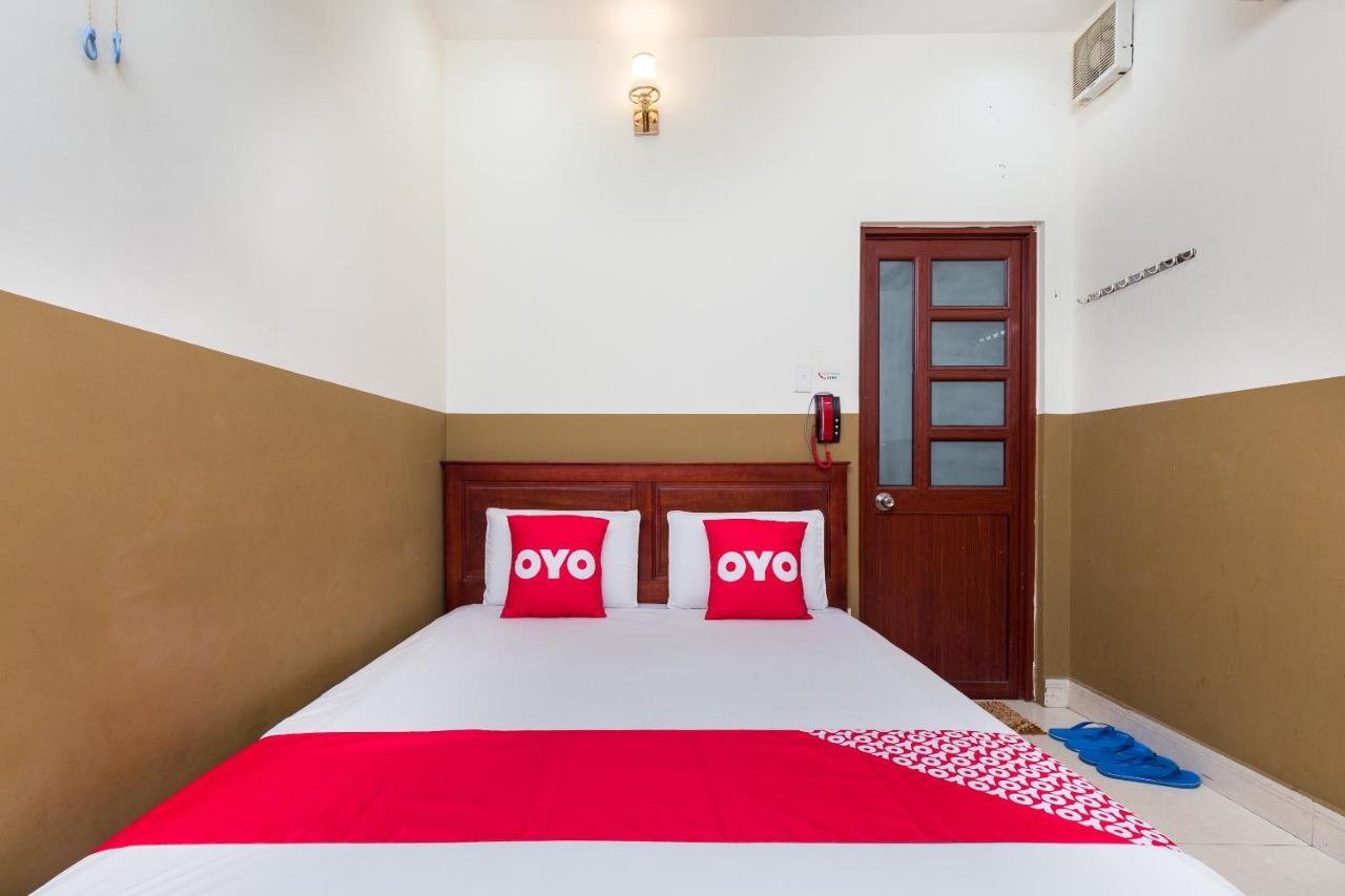 Oyo 424 Minh Anh Hotel Хошимин Экстерьер фото