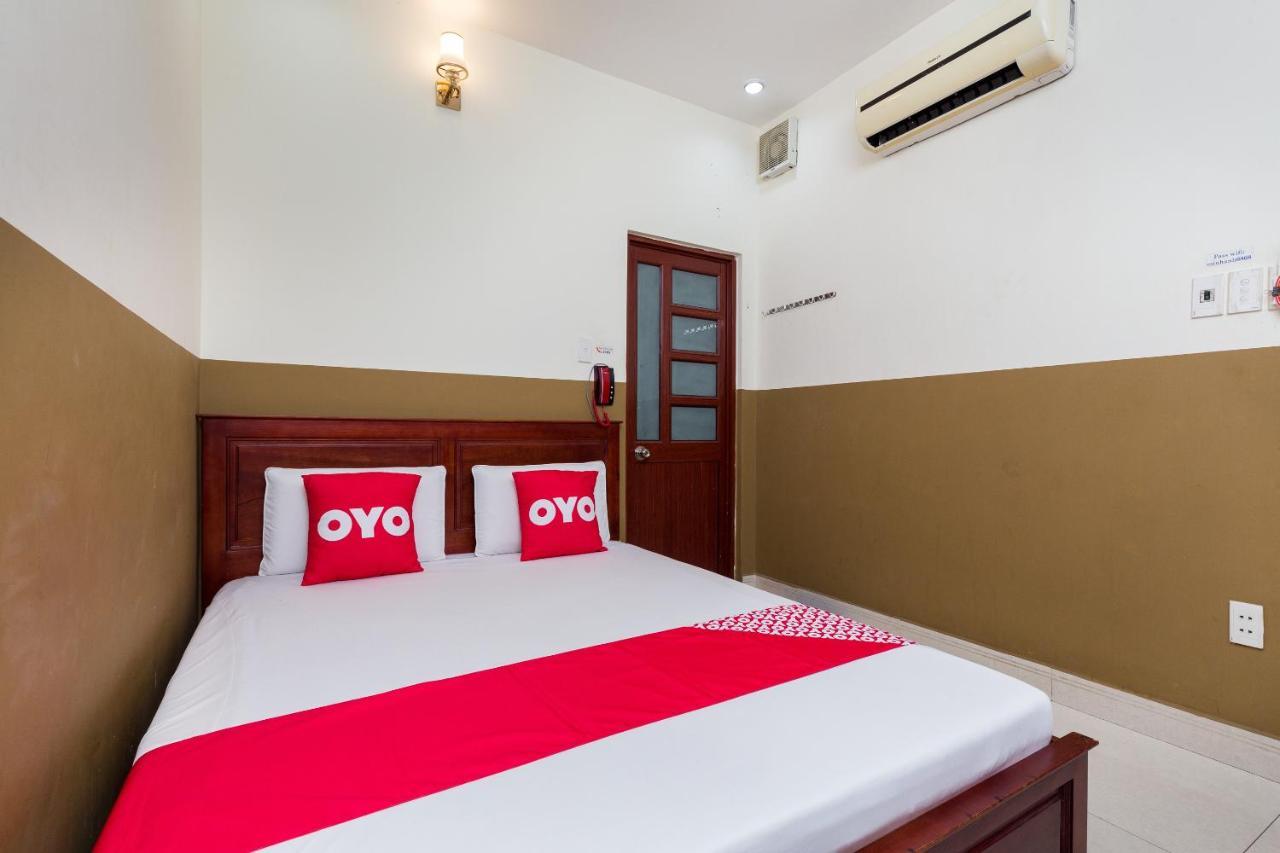 Oyo 424 Minh Anh Hotel Хошимин Экстерьер фото